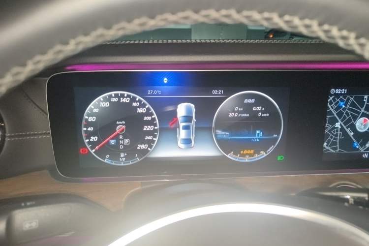 Used Mercedes-Benz E-Class 2016 E 300 L Stylish Model Instrument Cluster