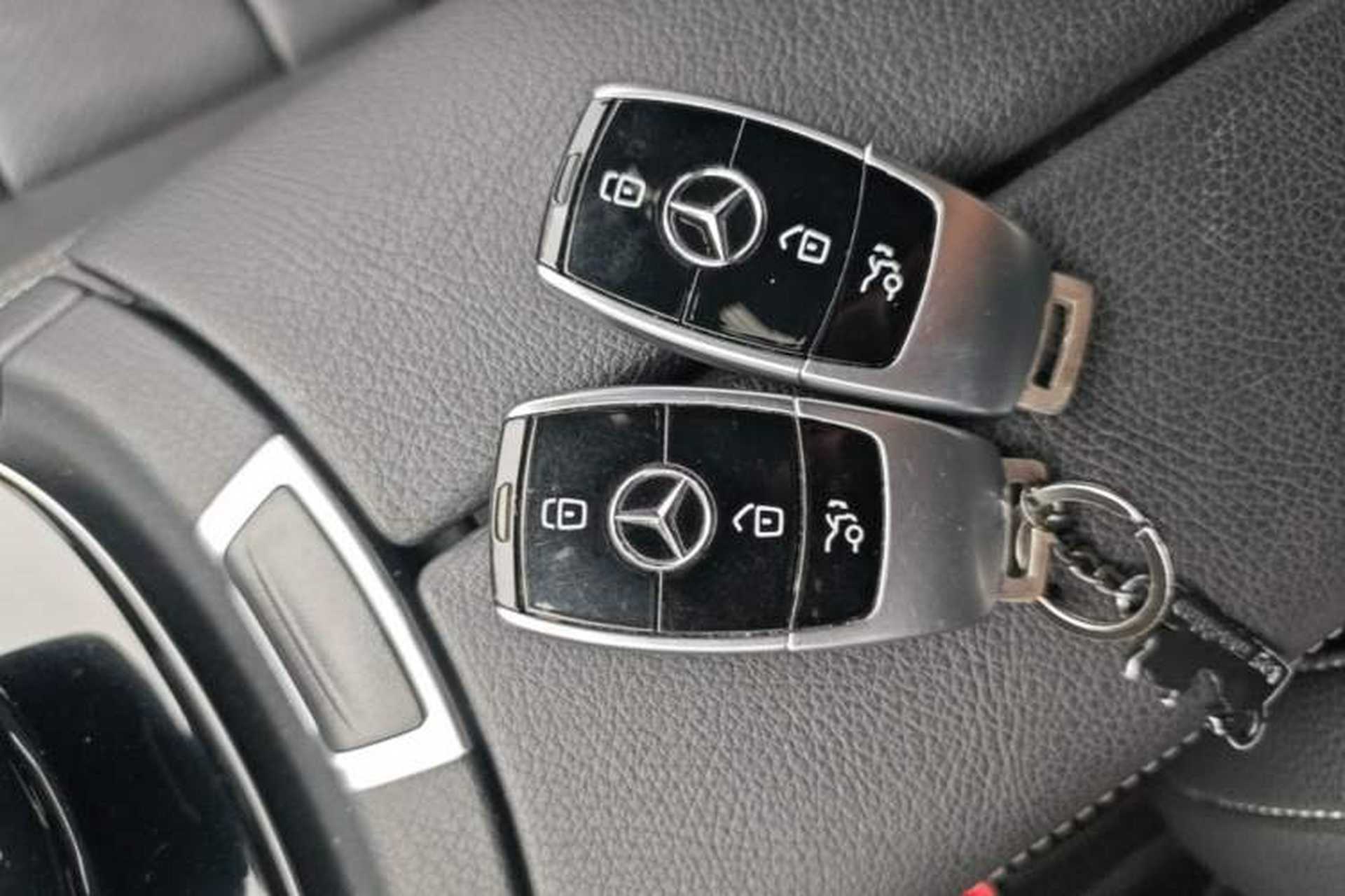 Used Mercedes-Benz E-Class 2016 E 200 L Sport Edition Interior 1