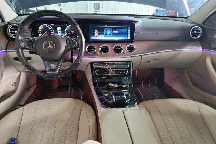 Used Mercedes-Benz E-Class 2016 E 300 L Stylish Model Interior 2