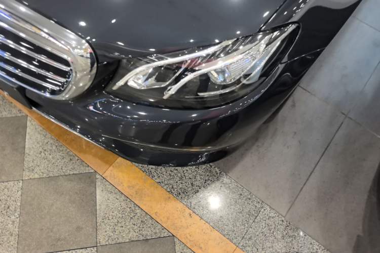 Used Mercedes-Benz E-Class 2016 E 300 L Luxury Model Left Front Headlight