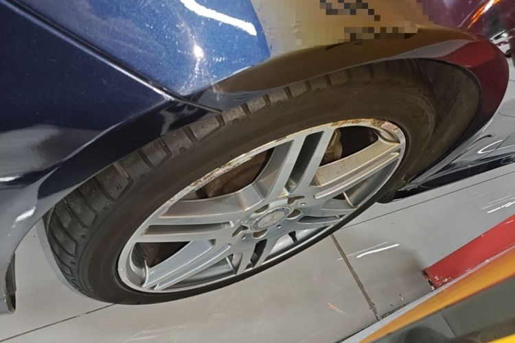 Used Mercedes-Benz E-Class 2016 E 200 Coupe Dynamic Edition Left Front Wheel Hub