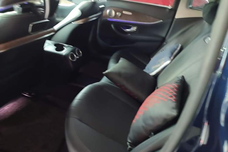 Used Mercedes-Benz E-Class 2016 E 300 L Stylish Model Left Rear Seat