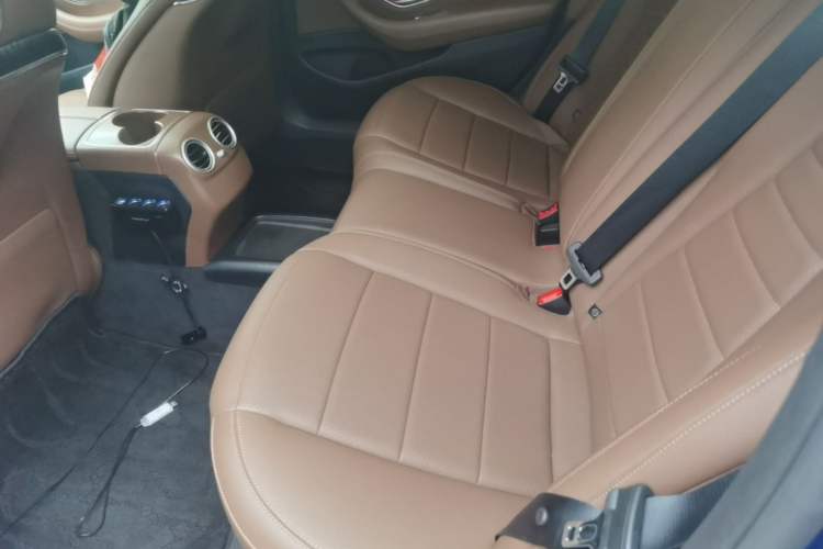 Used Mercedes-Benz E-Class 2016 E 300 L Sport Luxury Model Left Rear Seat