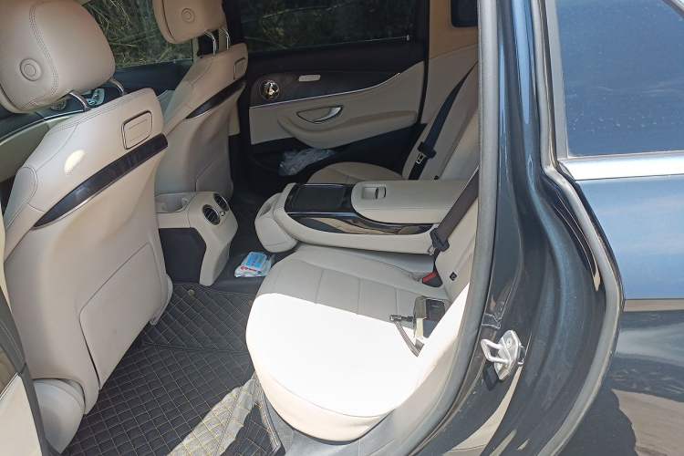 Used Mercedes-Benz E-Class 2016 E 300 L Sporty and Stylish Model Left Rear Seat