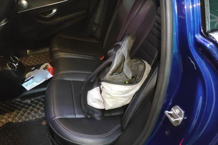 Used Mercedes-Benz E-Class 2016 E 300 L Sporty and Stylish Model Left Rear Seat