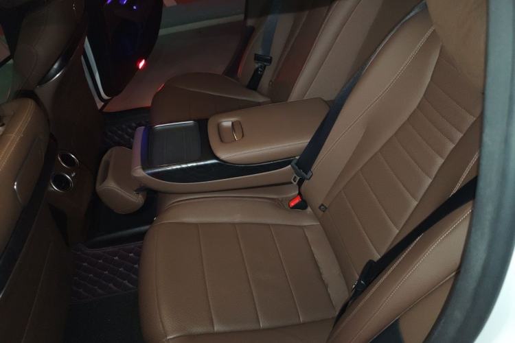 Used Mercedes-Benz E-Class 2016 E 200 L Sport Edition Left Rear Seat