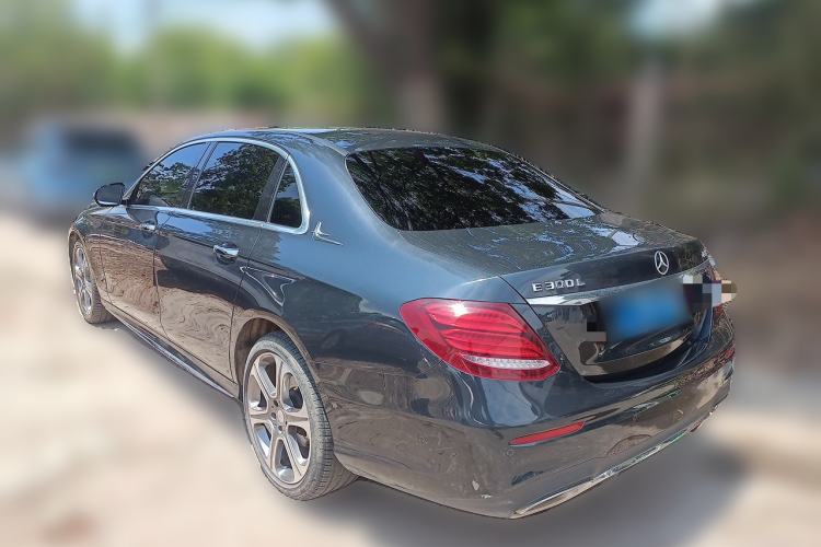 Used Mercedes-Benz E-Class 2016 E 300 L Sporty and Stylish Model Rear Left 45 Deg