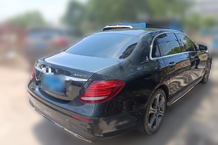 Used Mercedes-Benz E-Class 2016 E 300 L Sporty and Stylish Model Rear Right 45 Deg