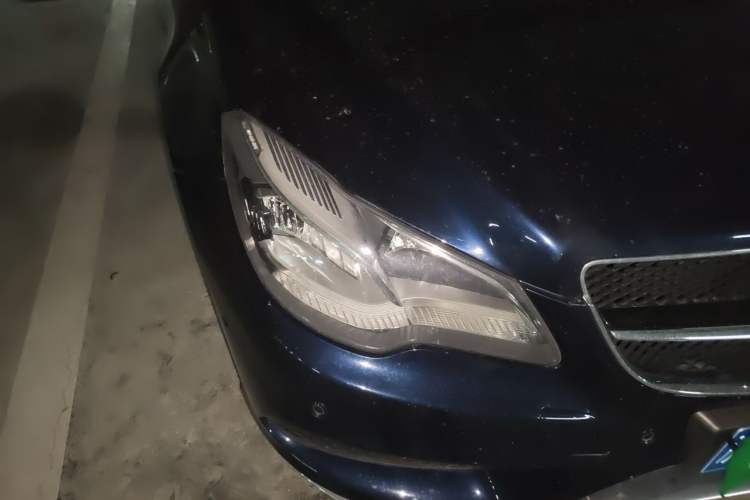 Used Mercedes-Benz E-Class 2016 E 200 Coupe Dynamic Edition Right Front Headlight