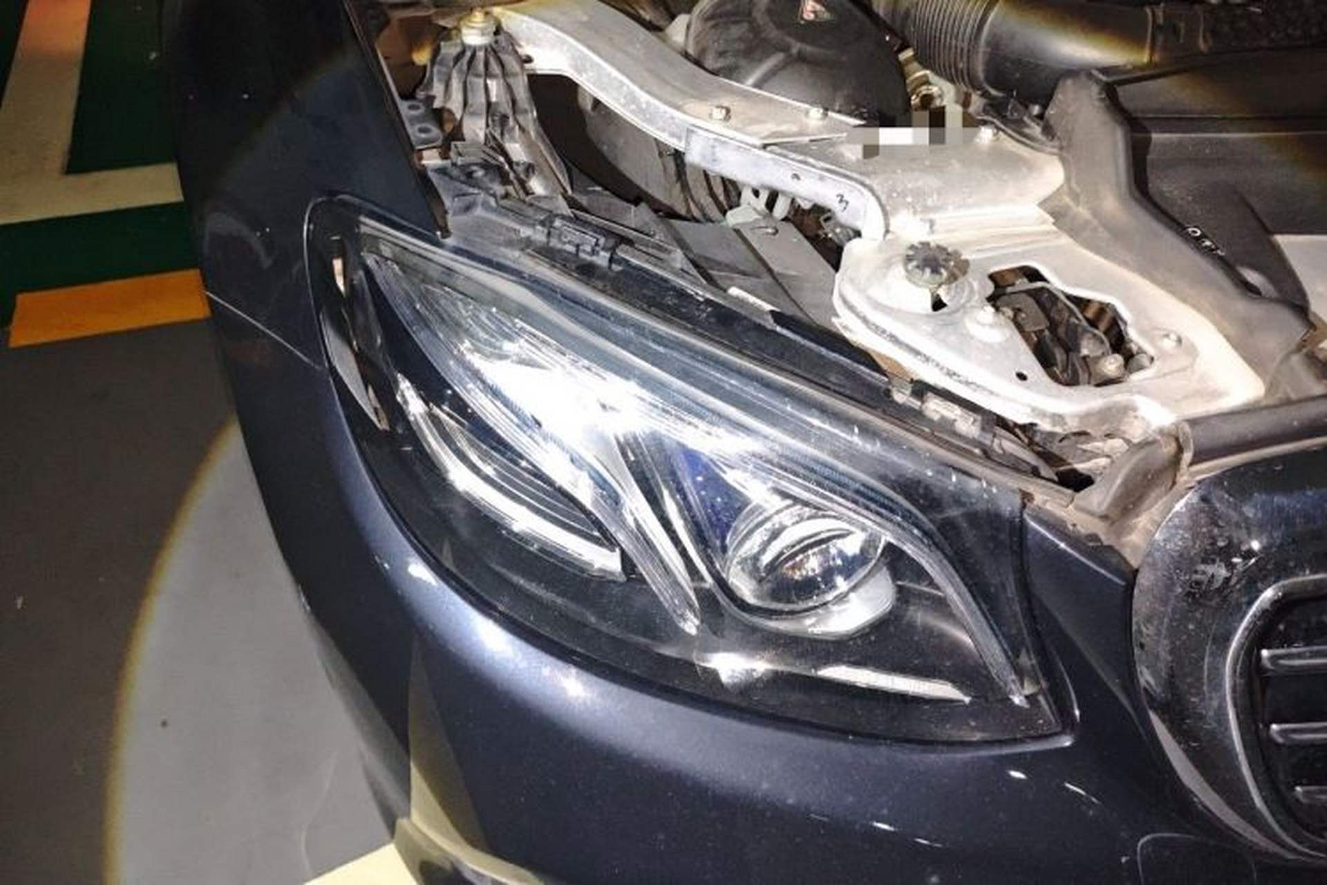 Used Mercedes-Benz E-Class 2016 E 300 L Stylish Model Right Front Headlight