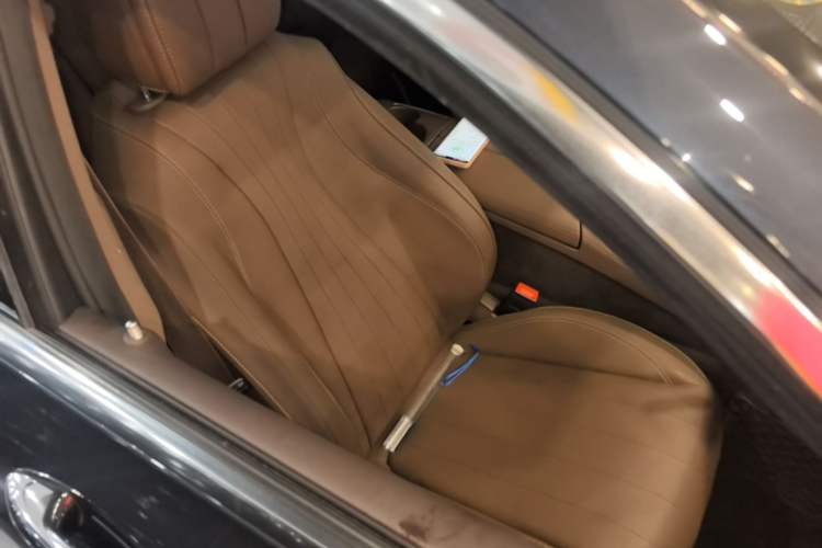 Used Mercedes-Benz E-Class 2016 E 300 L Luxury Model Right Front Seat