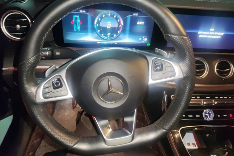 Used Mercedes-Benz E-Class 2016 E 200 L Sport Edition Steering Wheel
