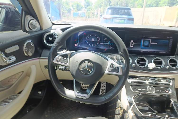 Used Mercedes-Benz E-Class 2016 E 300 L Sporty and Stylish Model Steering Wheel