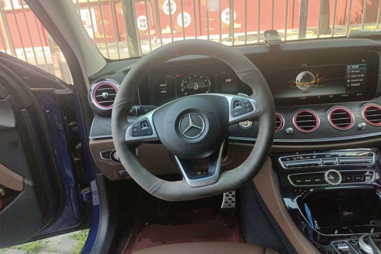 Used Mercedes-Benz E-Class 2016 E 200 L Sport Edition Steering Wheel