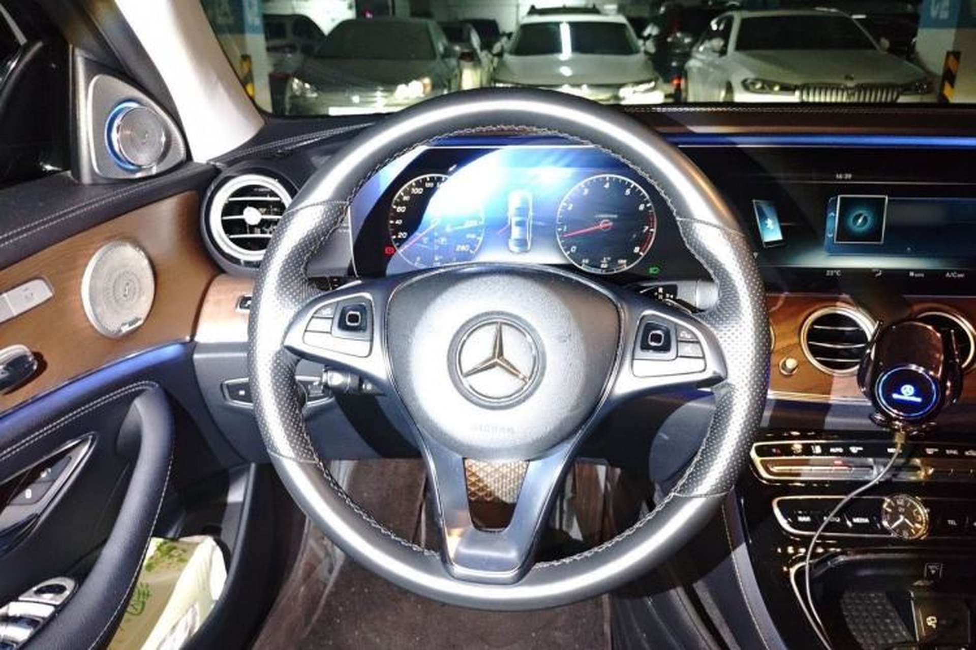 Used Mercedes-Benz E-Class 2016 E 300 L Stylish Model Steering Wheel