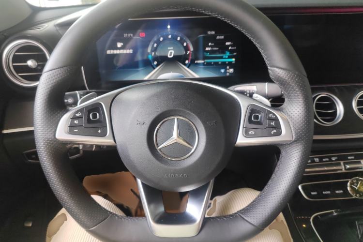 Used Mercedes-Benz E-Class 2016 E 200 L Sport Edition Steering Wheel