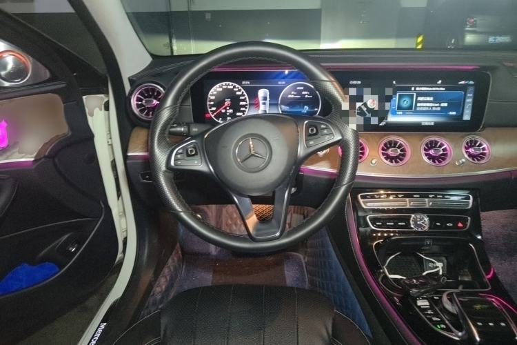 Used Mercedes-Benz E-Class 2016 E 300 L Stylish Model Steering Wheel
