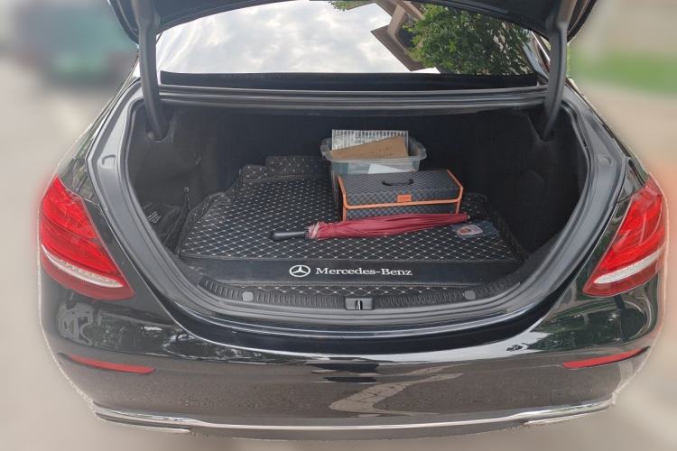 Used Mercedes-Benz E-Class 2016 E 300 L Luxury Model Trunk