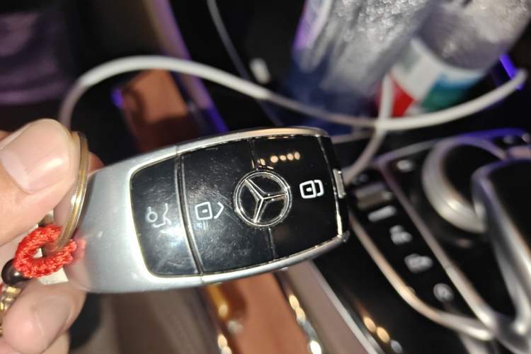 Used Mercedes-Benz E-Class 2016 E 300 L Stylish Model Vehicle Key