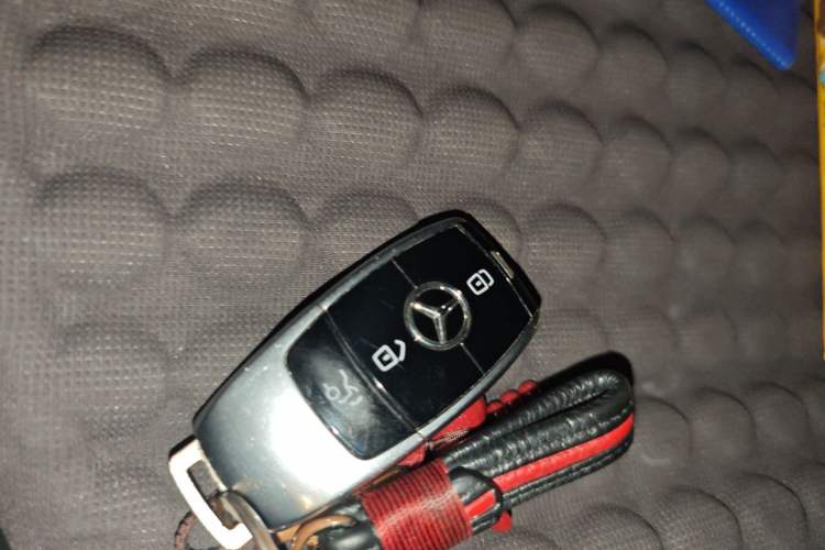 Used Mercedes-Benz E-Class 2016 E 300 L Sporty and Stylish Model Vehicle Key