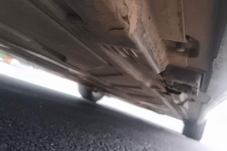 Used Mercedes-Benz E-Class 2016 E 300 L Luxury Model Chassis Rear Right