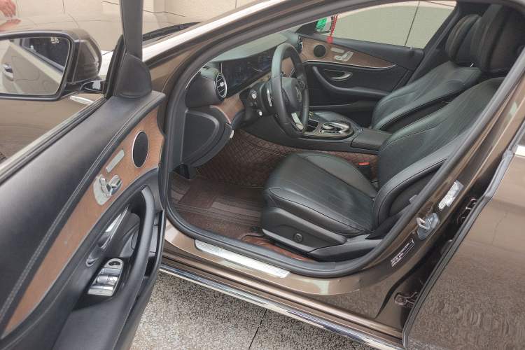 Used Mercedes-Benz E-Class 2016 E 300 L Luxury Model Driver Seat