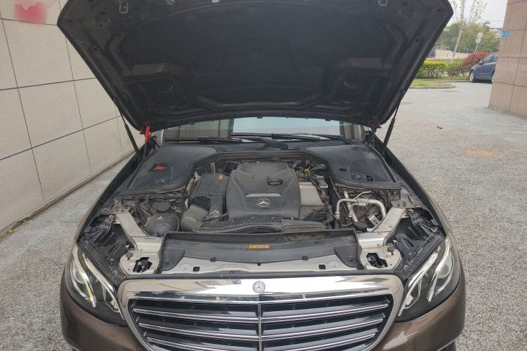 Used Mercedes-Benz E-Class 2016 E 300 L Luxury Model Engine Bay