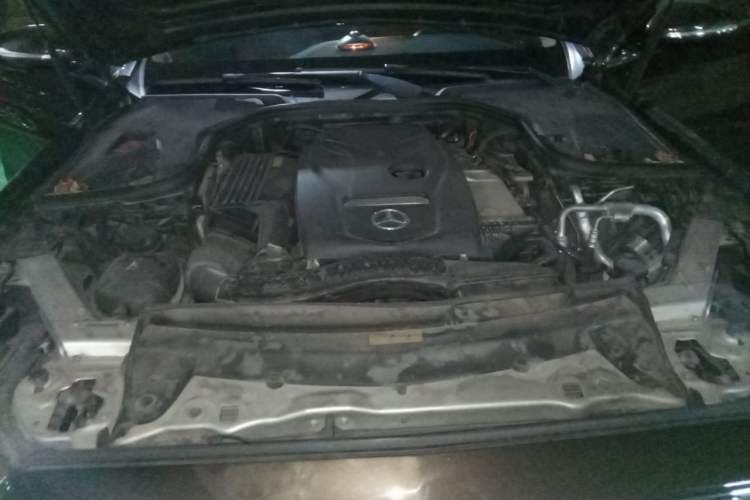 Used Mercedes-Benz E-Class 2016 E 300 L Sport Luxury Model Engine Bay