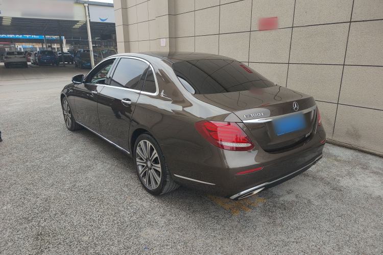 Used Mercedes-Benz E-Class 2016 E 300 L Luxury Model Exterior 2