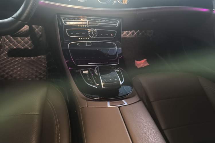 Used Mercedes-Benz E-Class 2016 E 300 L Sport Luxury Model Gear Lever