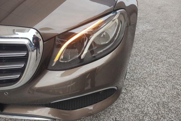 Used Mercedes-Benz E-Class 2016 E 300 L Luxury Model Left Front Headlight
