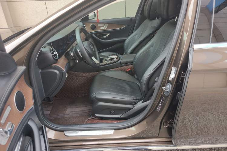 Used Mercedes-Benz E-Class 2016 E 300 L Luxury Model Left Front Seat