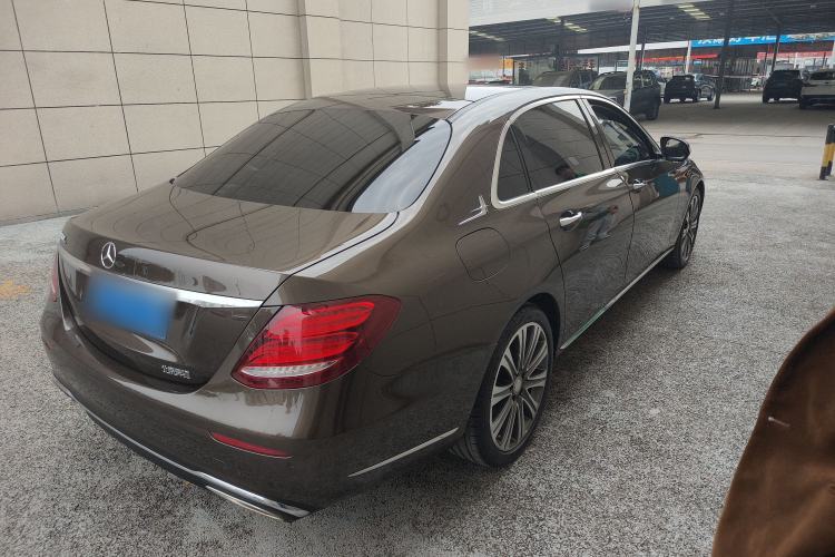 Used Mercedes-Benz E-Class 2016 E 300 L Luxury Model Rear Right 45 Deg