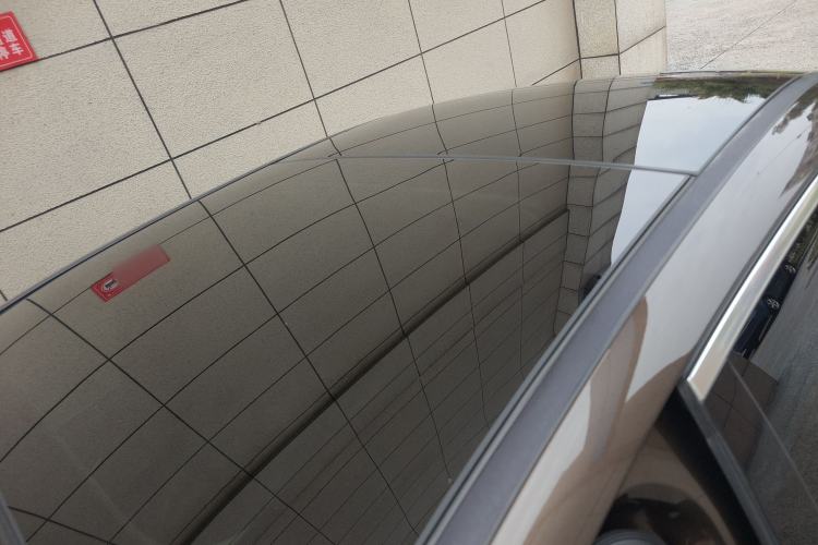 Used Mercedes-Benz E-Class 2016 E 300 L Luxury Model Roof