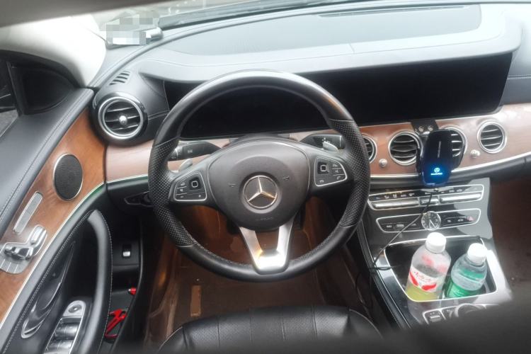 Used Mercedes-Benz E-Class 2016 E 300 L Luxury Model Steering Wheel