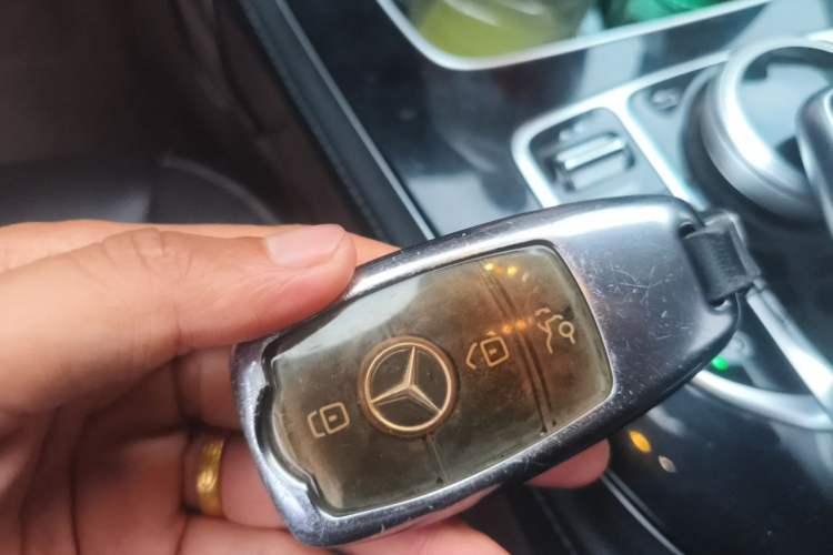 Used Mercedes-Benz E-Class 2016 E 300 L Luxury Model Vehicle Key