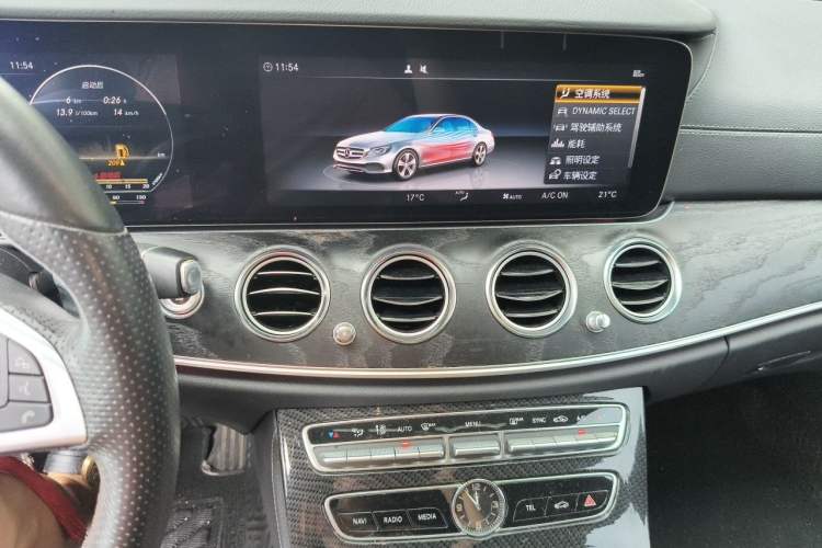 Used Mercedes-Benz E-Class 2016 E 200 L Sport Edition Audio And AC Panel