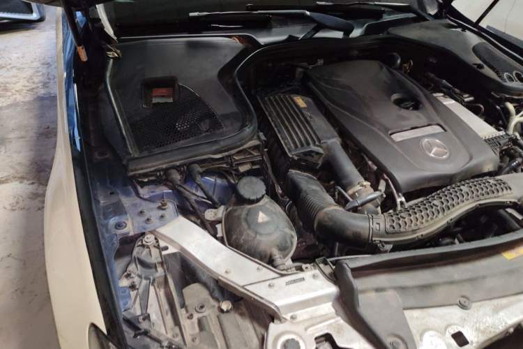 Used Mercedes-Benz E-Class 2016 E 300 L Stylish Model Engine Bay Right