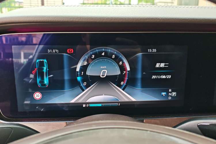 Used Mercedes-Benz E-Class 2016 E 300 L Luxury Model Instrument Cluster