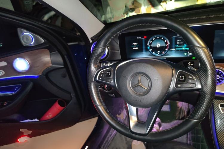Used Mercedes-Benz E-Class 2016 E 300 L Stylish Model Steering Wheel