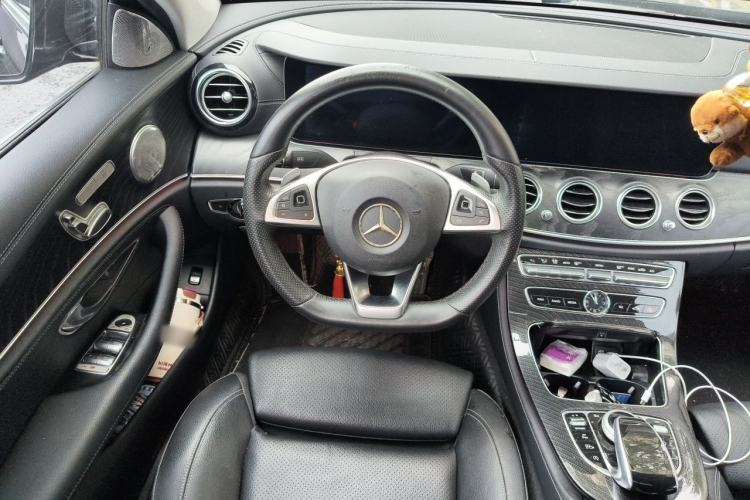 Used Mercedes-Benz E-Class 2016 E 200 L Sport Edition Steering Wheel