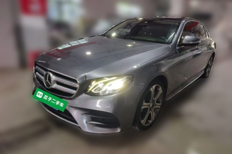 Used Mercedes-Benz E-Class 2016 E 300 L Sport Luxury Model Guazi used car, China used car export, Used car for sale, Used Mercedes-Benz cars, Cheapest cars for sale