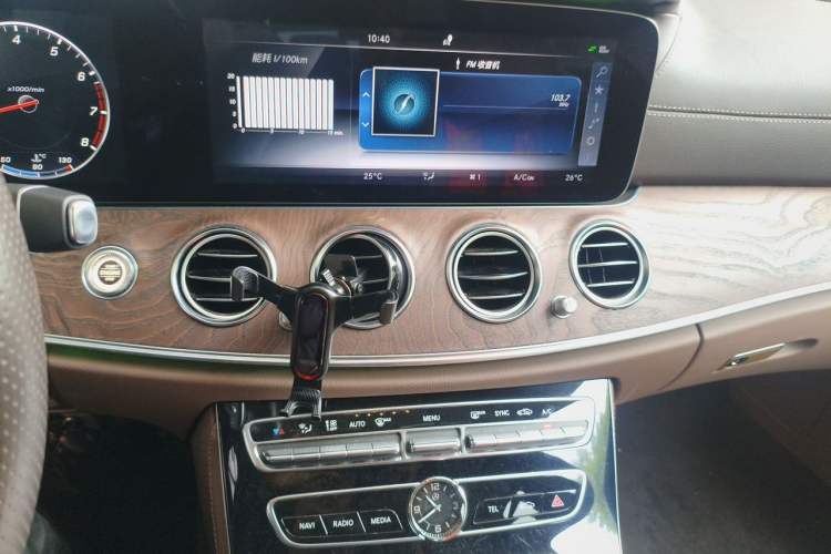 Used Mercedes-Benz E-Class 2016 E 200 L Audio And AC Panel