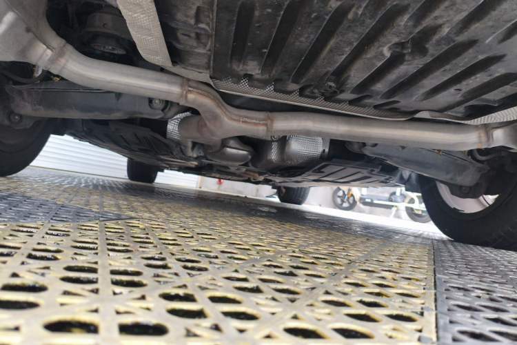 Used Mercedes-Benz E-Class 2016 E 200 L Chassis Rear