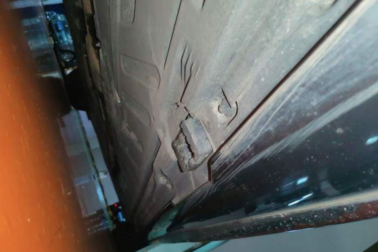 Used Mercedes-Benz E-Class 2016 E 200 L Sport Edition Chassis Rear Right