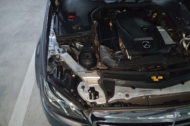 Used Mercedes-Benz E-Class 2016 E 300 L Stylish Model Engine Bay Right