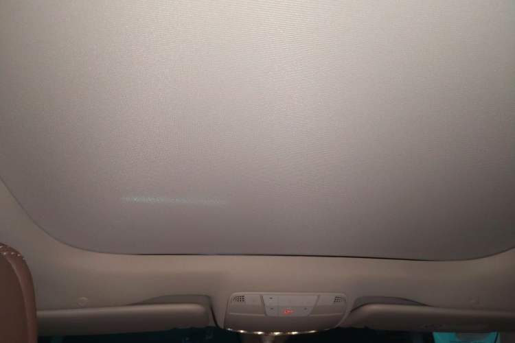 Used Mercedes-Benz E-Class 2016 E 200 L Sport Edition Headliner