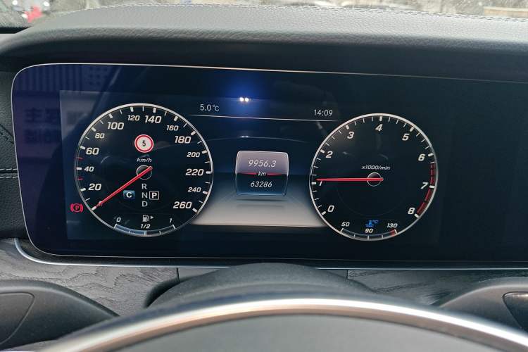 Used Mercedes-Benz E-Class 2016 E 300 L Sporty and Stylish Model Instrument Cluster
