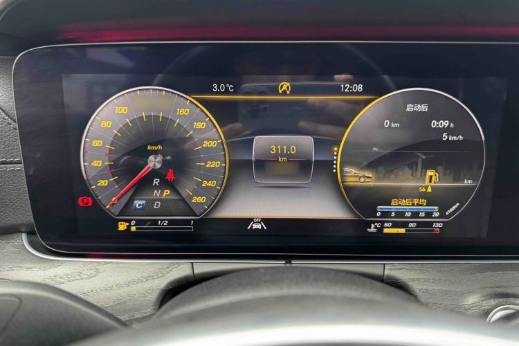 Used Mercedes-Benz E-Class 2016 E 300 L Sport Luxury Model Interior 1