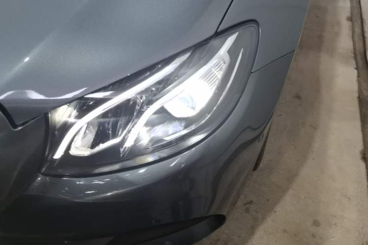 Used Mercedes-Benz E-Class 2016 E 200 L Sport Edition Left Front Headlight